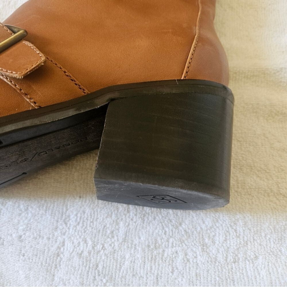 Donald Pliner Dustin Boots - Picture 10 of 16